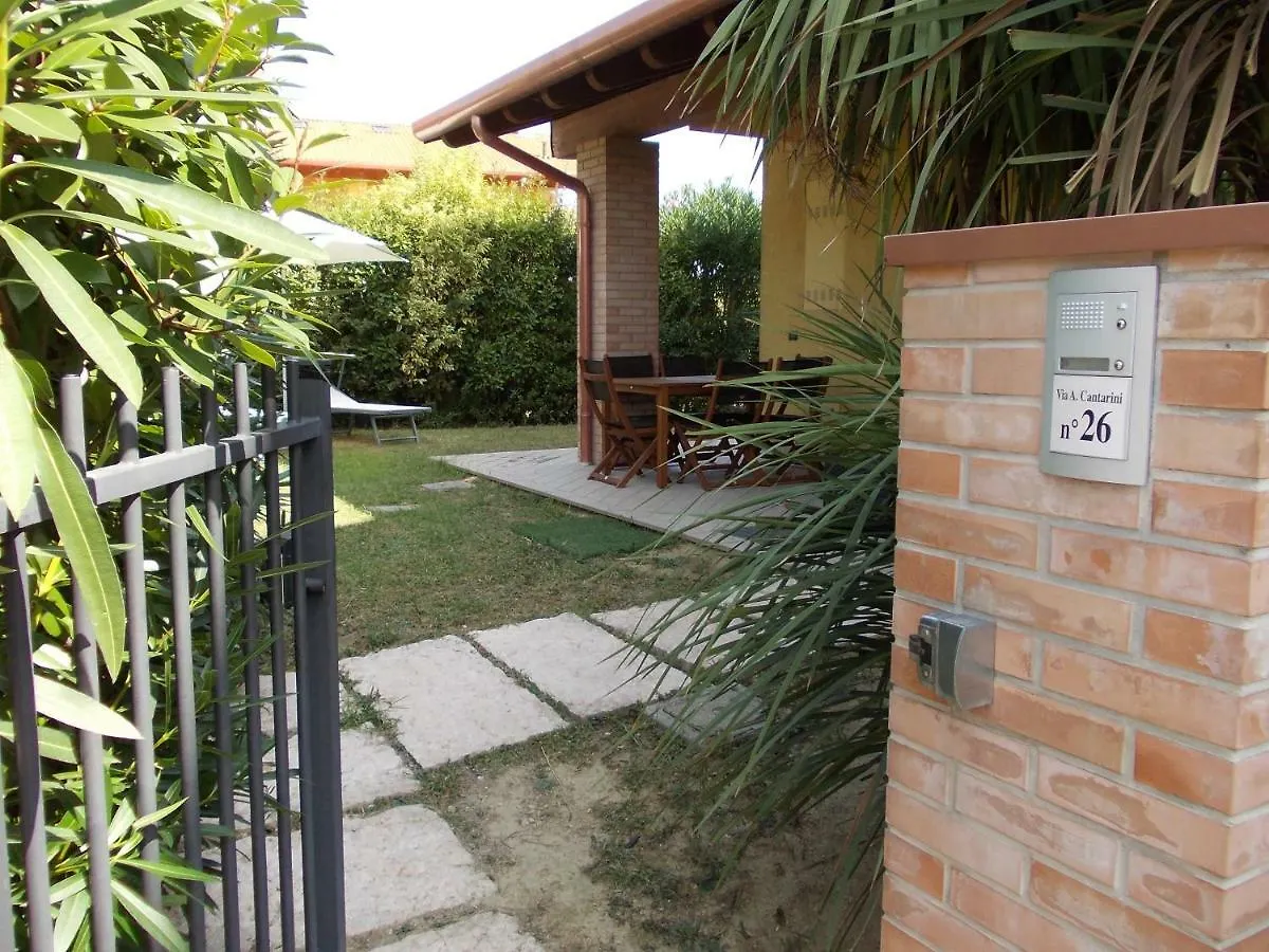 Alessandria Residence Desenzano del Garda Сasa de vacaciones