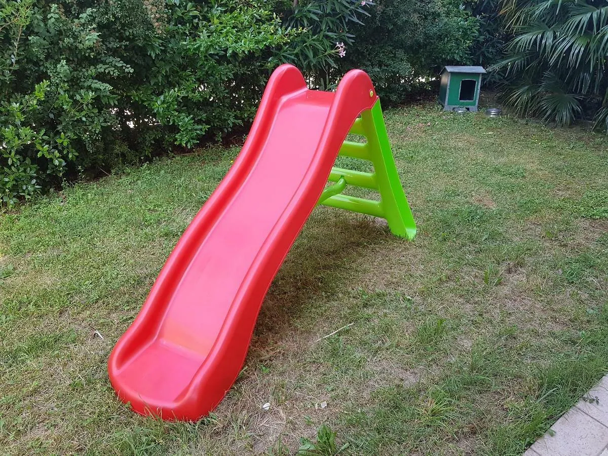 Сasa de vacaciones Alessandria Residence Desenzano del Garda